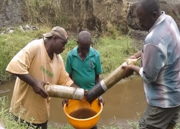 Suspended sediment sampling in the Lake Kivu region