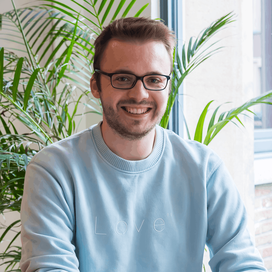 Nicolas Szelagowski Image